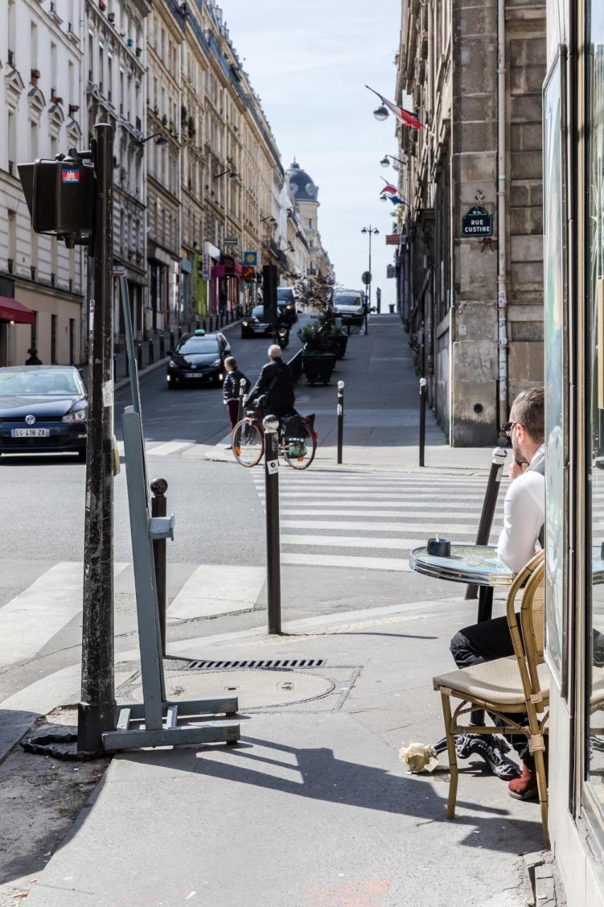 Hotel Boronali Parigi Esterno foto